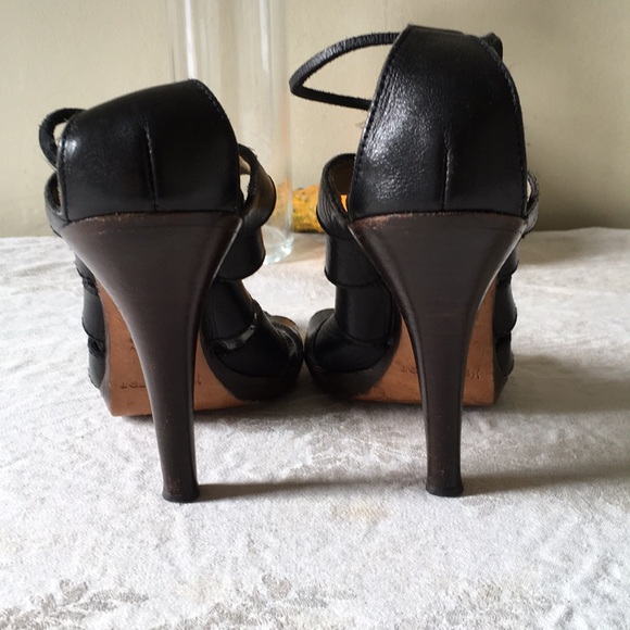 SOLD • YSL Rive Gauche Gladiator Heels sz 9 • - Picture 7 of 8